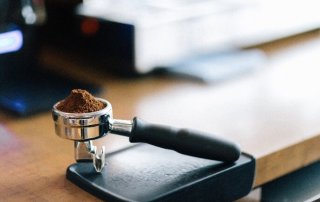 how to tamp coffee